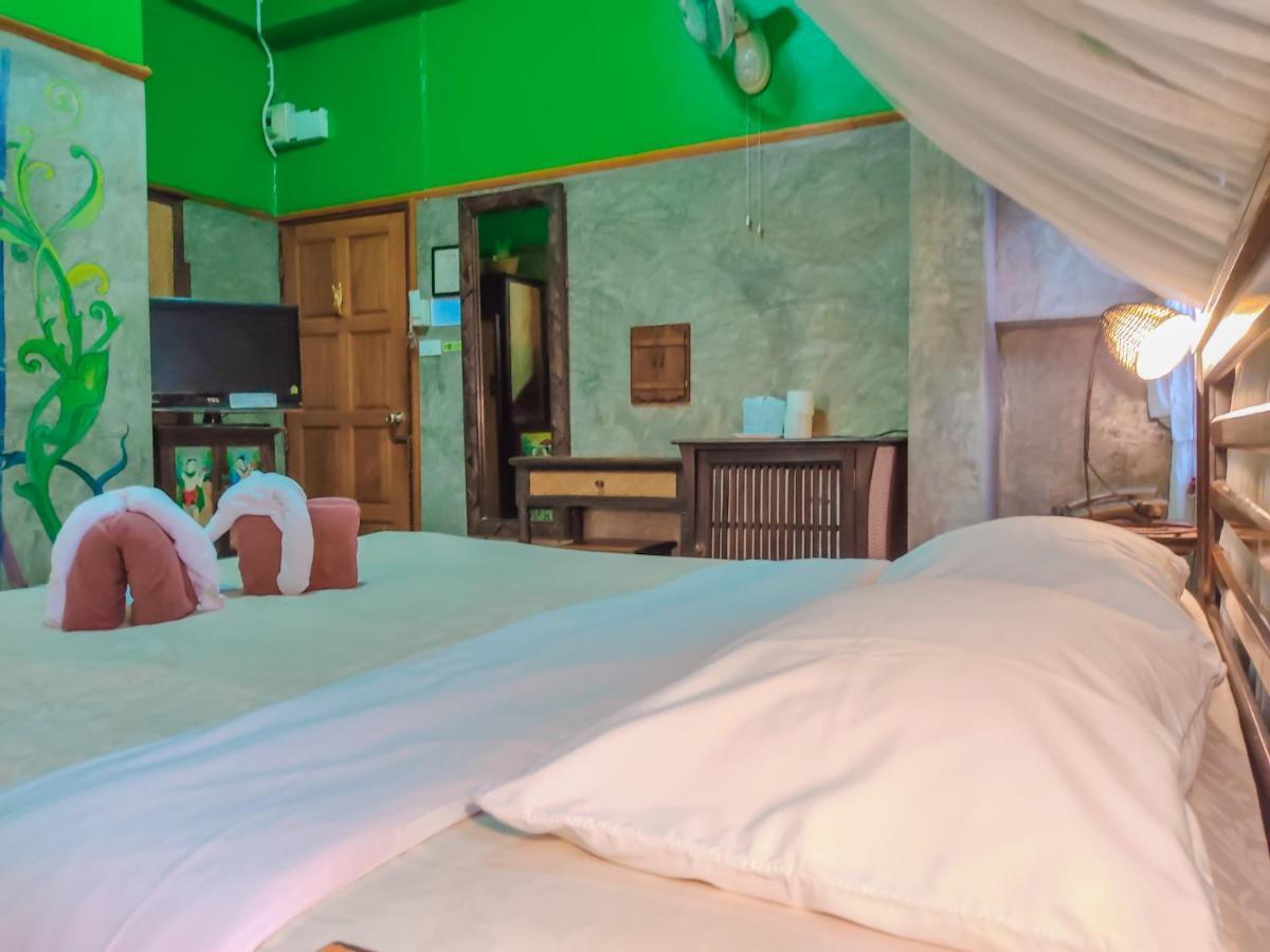 Awana House Bed & Breakfast Chiang Mai Luaran gambar